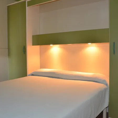 Bungalows Camping Canos De Meca 3*