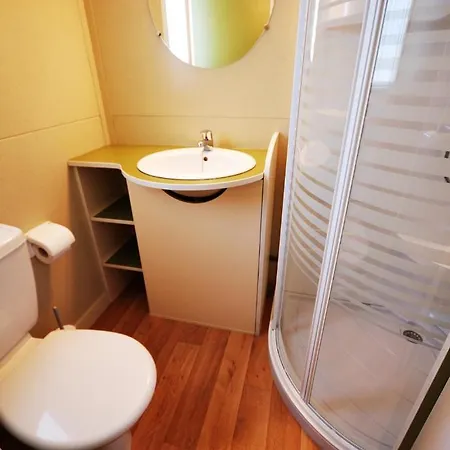 Bungalows Camping Canos De Meca Campsite