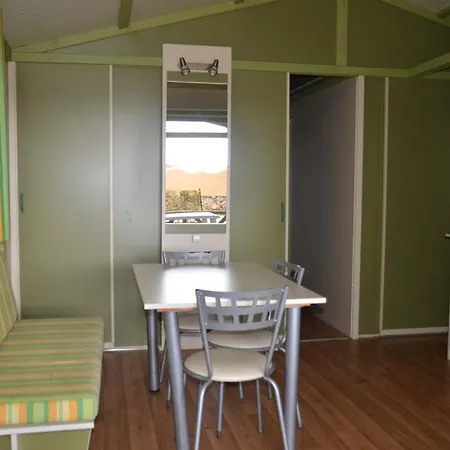 Bungalows Camping Canos De Meca Campsite 3*